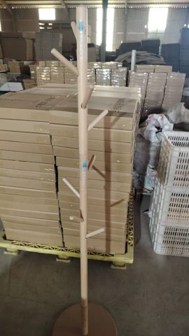 [PIDU-922806] Percha - color madera
